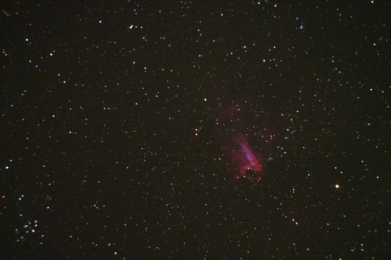 Туманность  М17 "Омега"  в  созвездии  Стрелец. 